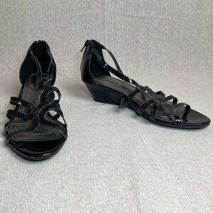 Dexflex Comfort | Black Faux Patent Leather Strappy Wedge Sandals | Size 7.5